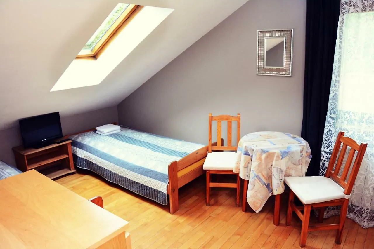 Pensionat Goscina Pod Sosna Hotell Krasków