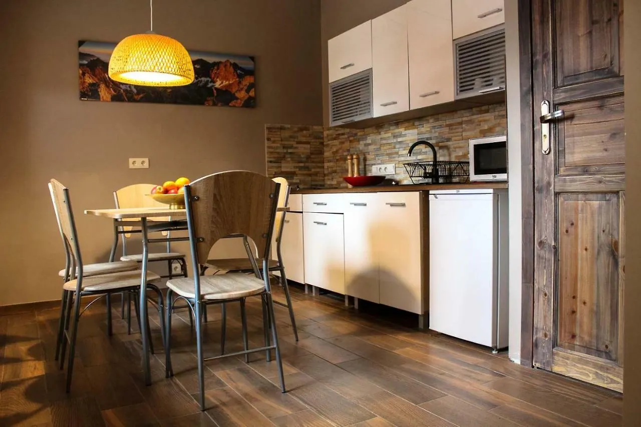 Goscina Pod Sosna Hotell Krasków 0*, Kraków